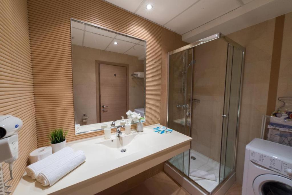 דירות בוקרשט Dxn Apartament מראה חיצוני תמונה